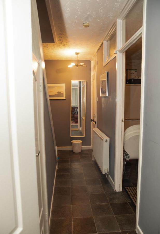 Stunning 2Nd Floor 2 Bedroom Massionette Apartment Glasgow Exteriör bild