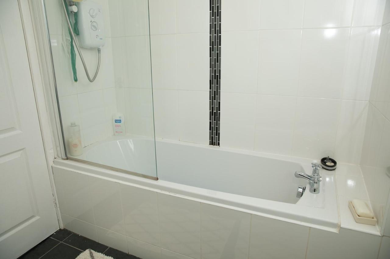 Stunning 2Nd Floor 2 Bedroom Massionette Apartment Glasgow Exteriör bild
