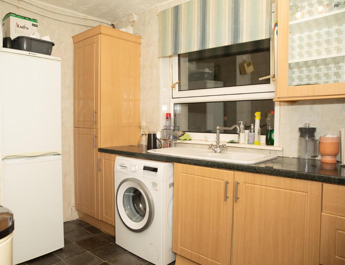 Stunning 2Nd Floor 2 Bedroom Massionette Apartment Glasgow Exteriör bild